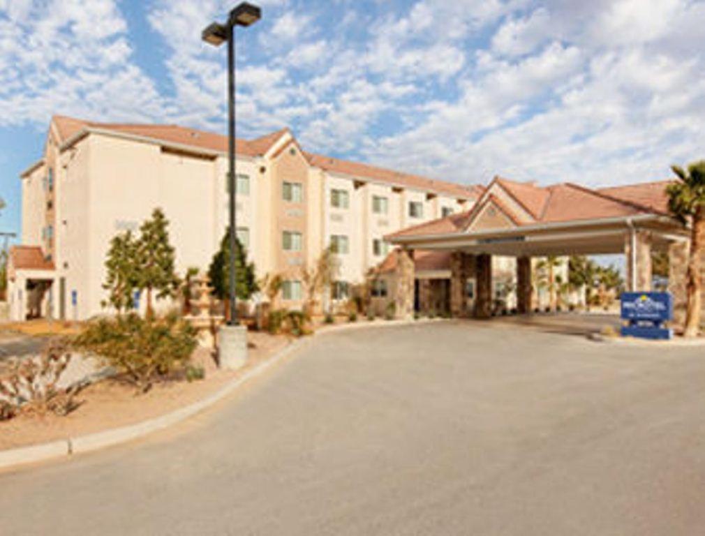 Microtel Inn & Suites By Wyndham Wellton Ngoại thất bức ảnh