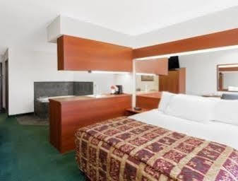 Microtel Inn & Suites By Wyndham Wellton Ngoại thất bức ảnh